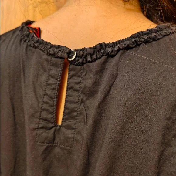 Women Black solid A-line dress with jacket - Picture 10 of 14